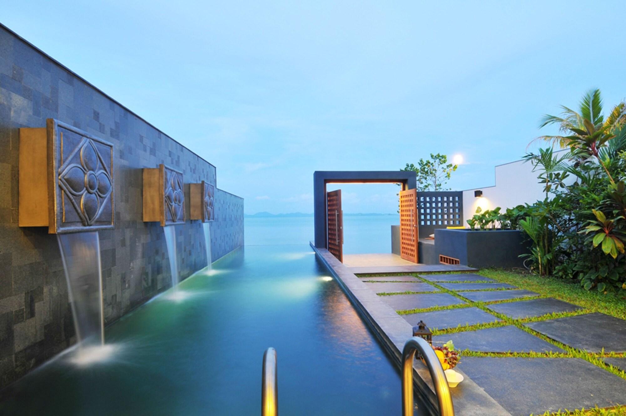The Nchantra Pool Suite Phuket Koh Sirey Exterior photo